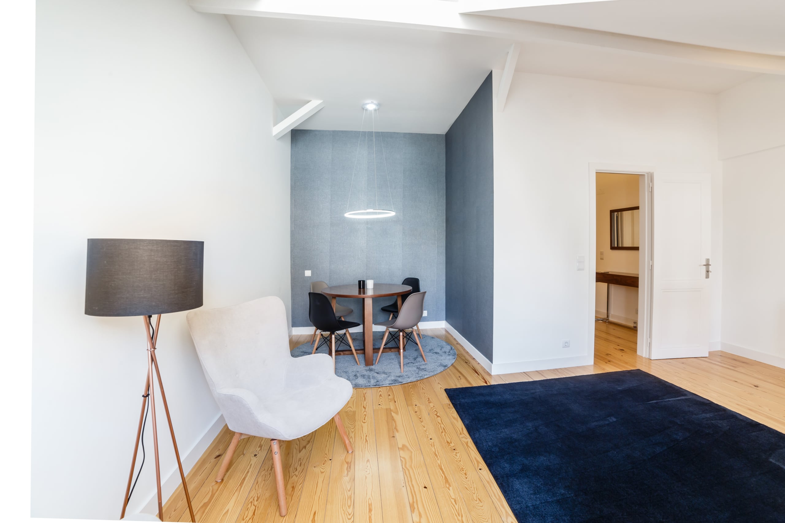 Studio with courtyard