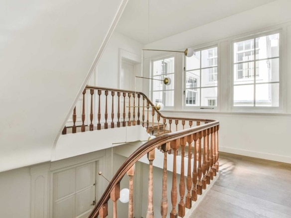 One-bedroom with balcony